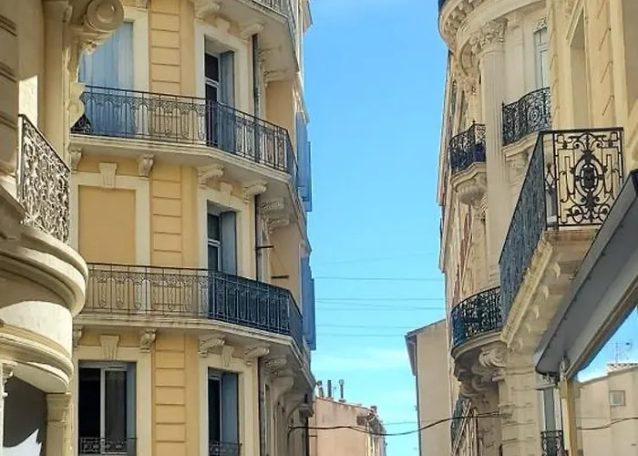 Les Halles Superbe 4 Personnes Wi-fi Climatisation Netflix Coeur De Et Historique Апартаменты Безье