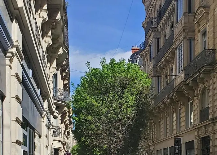 Apartamento Les Halles Superbe 4 Personnes Wi-fi Climatisation Netflix Coeur De Et Historique